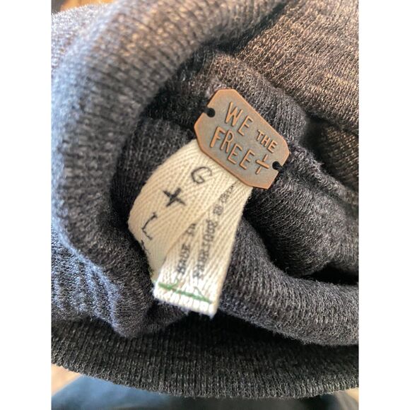 Free People We The Free Split Back Turtleneck GREY Size LARGE - Picture 5 of 6